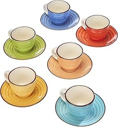 Guía para elegir la taza con platillo perfecta para tu café en casa